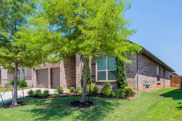 Fort Worth, TX 76177,2449 Whispering Pines Drive