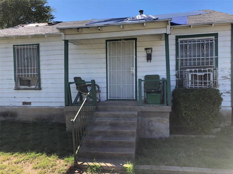 2108 Daniel Street, Fort Worth, TX 76104