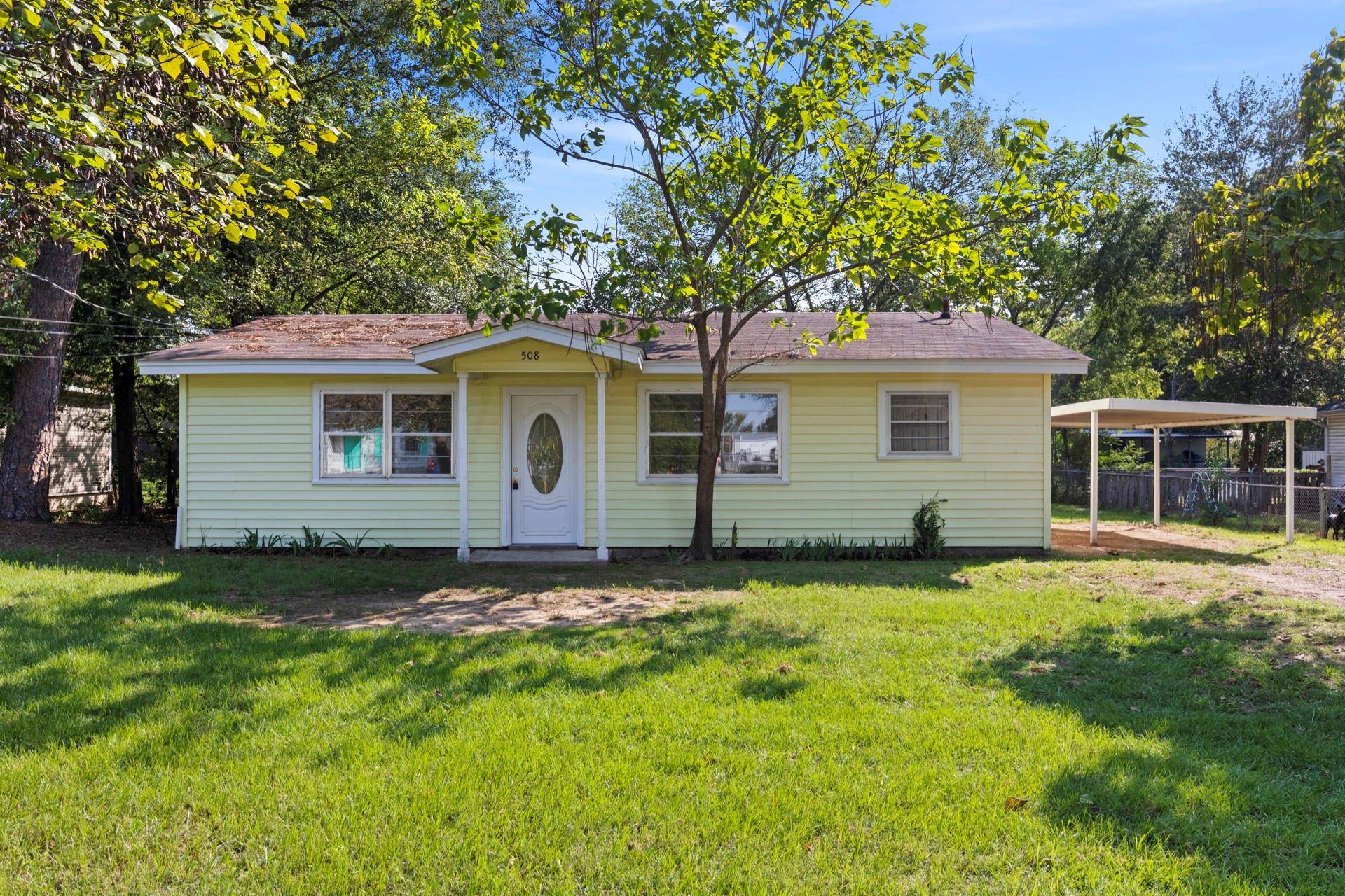 Pittsburg, TX 75686,508 Elm Street
