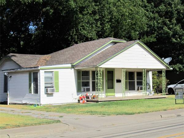 603 N Main Street, Farmersville, TX 75442