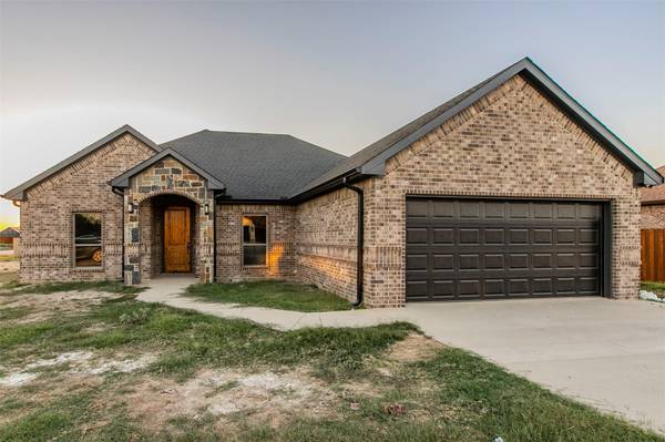 2114 Cole Street, Mabank, TX 75147