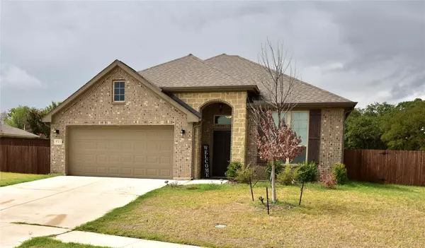 531 Balboa Court, Azle, TX 76020