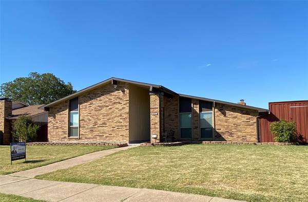 2211 Proctor Drive, Carrollton, TX 75007