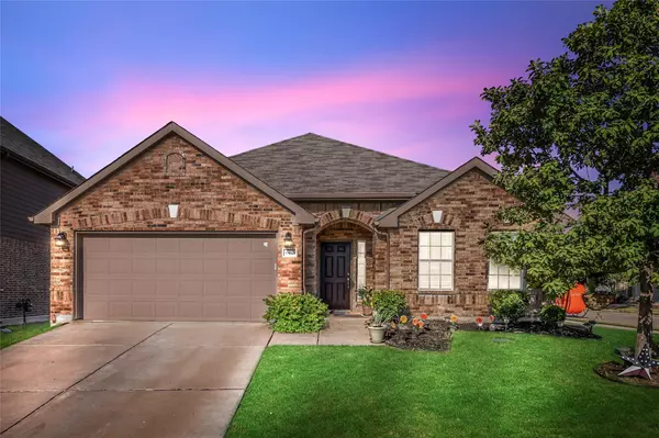 600 Kinghaven Drive, Little Elm, TX 75068