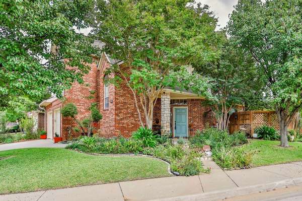 1921 Piney Creek Boulevard, Denton, TX 76205