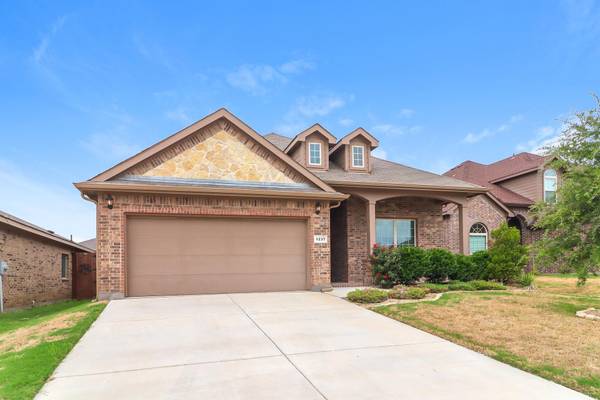 1237 Glen Court, Weatherford, TX 76087