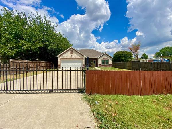 321 Yvonne Drive, Rockwall, TX 75032