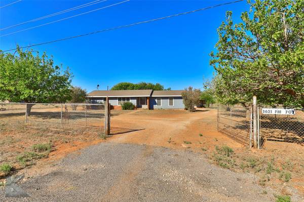 3621 Fm 707,  Anson,  TX 79501