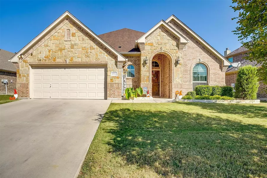 6932 White River Drive, Fort Worth, TX 76179