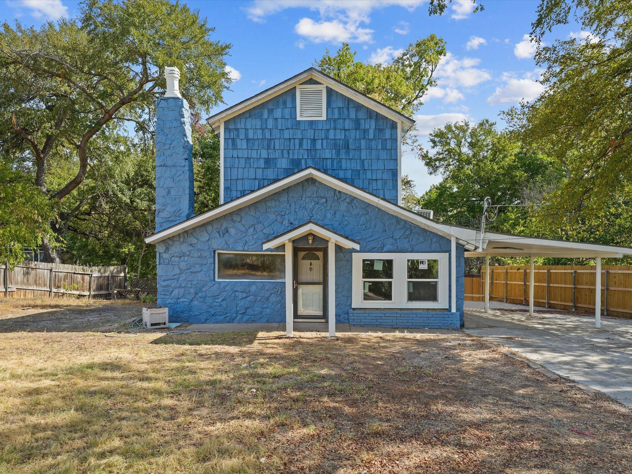 4220 Lakewood Drive, Fort Worth, TX 76135