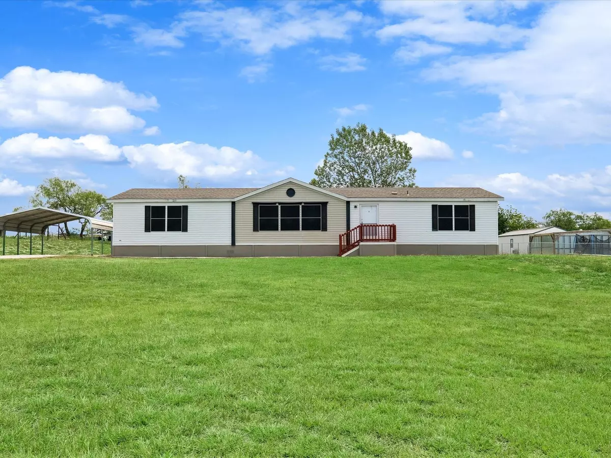 Joshua, TX 76058,9204 Montana Street