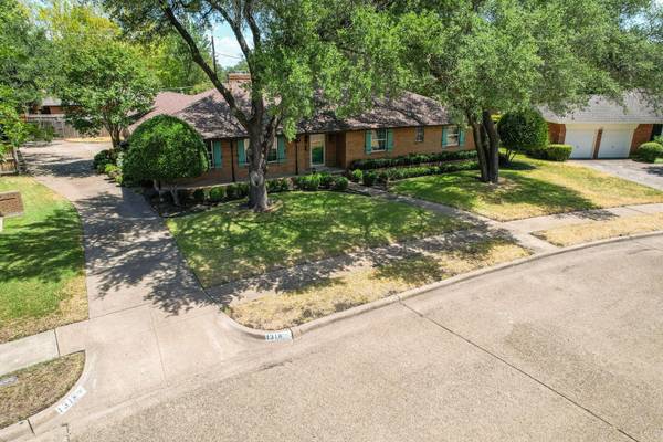 1318 Phoebe Lane, Garland, TX 75042