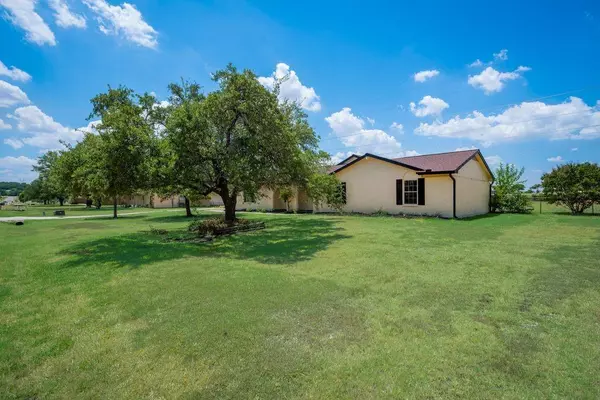 Crowley, TX 76036,10701 Shannon Valley Drive