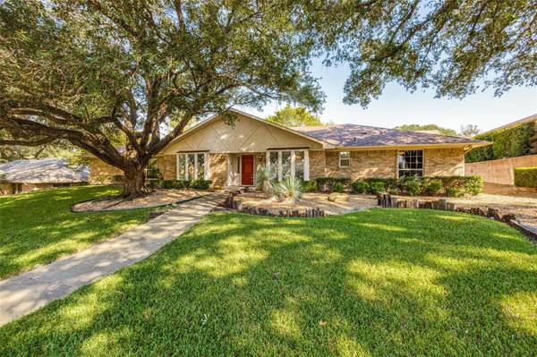 304 Russwood Street, Rockwall, TX 75087