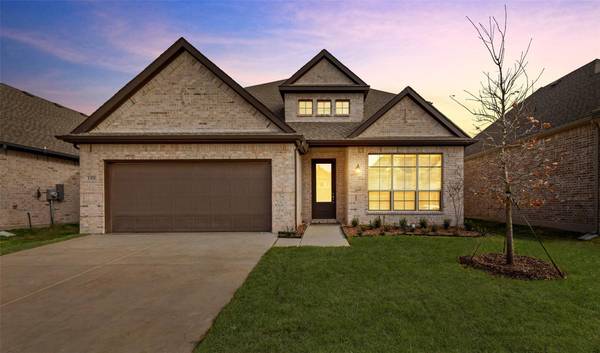 1371 Silverthorn Trail, Justin, TX 76247