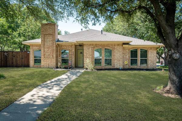 629 Park Lane, Highland Village, TX 75077