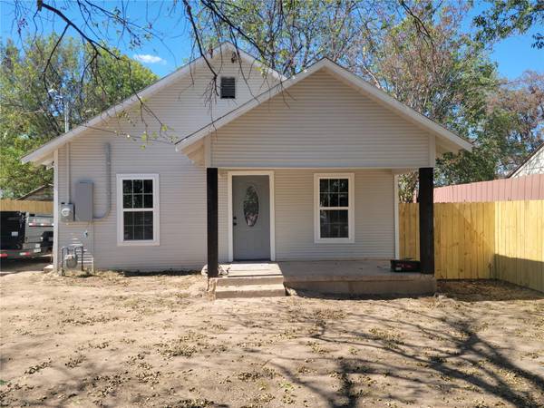 1703 Ave A, Brownwood, TX 76801