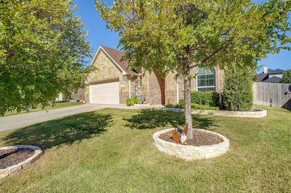 Fort Worth, TX 76179,6932 White River Drive