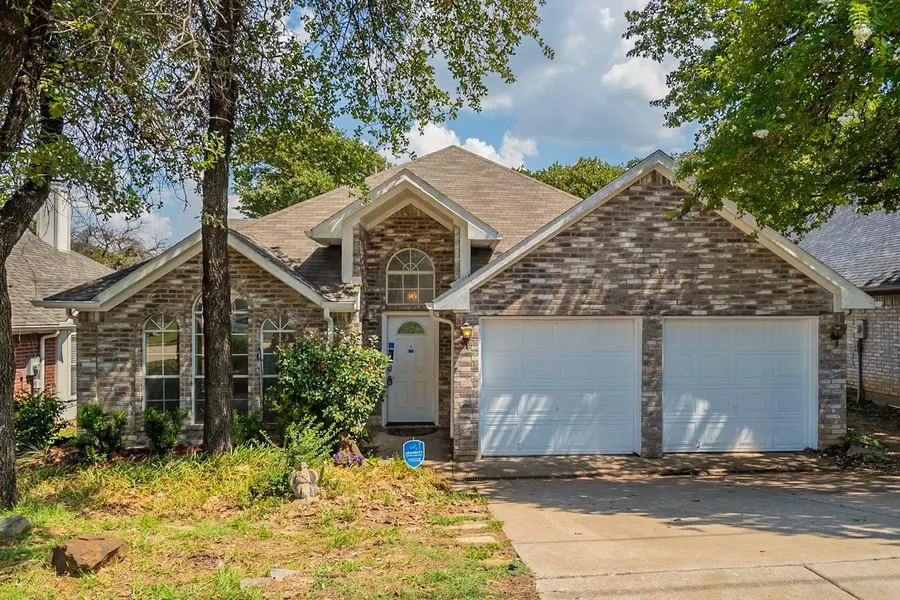 1621 Morrison Drive, Fort Worth, TX 76112