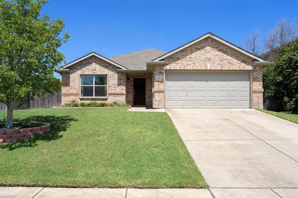 213 Foreston Drive, Roanoke, TX 76262