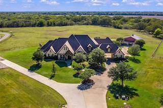 2230 Twin Creeks Court, Pilot Point, TX 76258