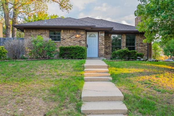 209 W Graham Street, Mckinney, TX 75069