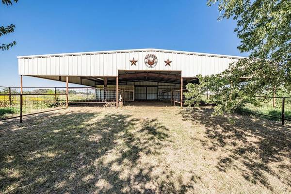 426 Farm Road 3236,  Sulphur Springs,  TX 75482