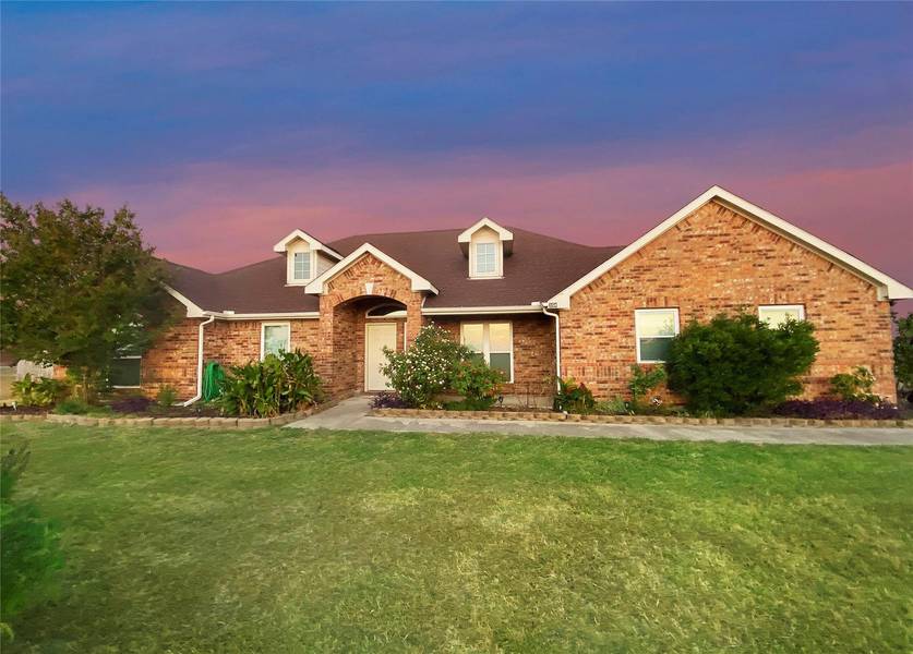 354 Geren Drive, Lavon, TX 75166