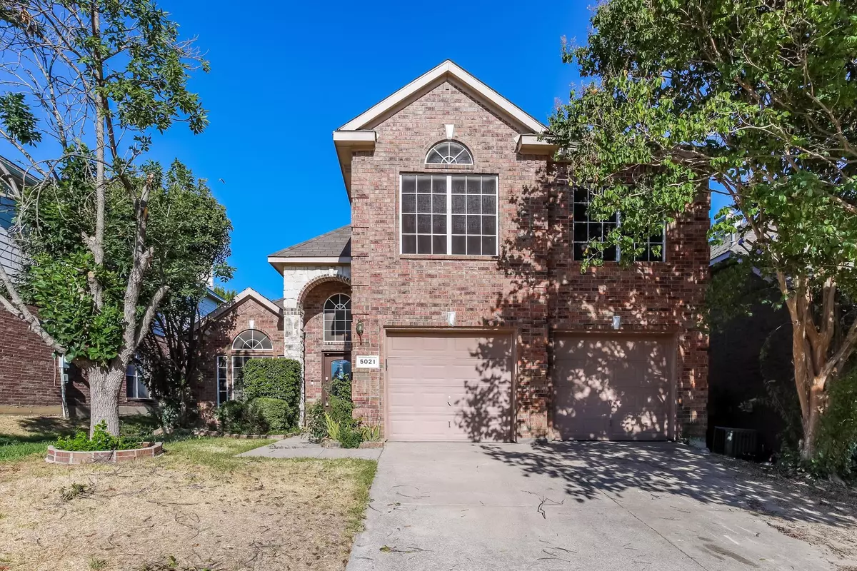 Fort Worth, TX 76135,5021 Skymeadow Drive