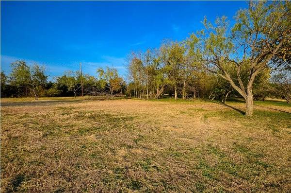 L 17 Franciso Bay Drive, Kerens, TX 75144