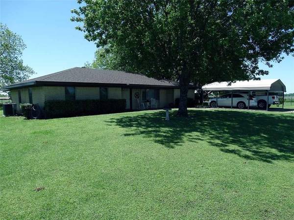 11106 County Road 2210, Kerens, TX 75144