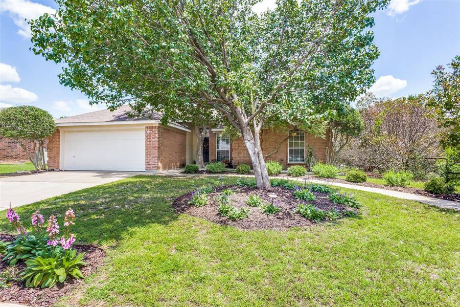 346 Howard Way Drive, Aledo, TX 76008