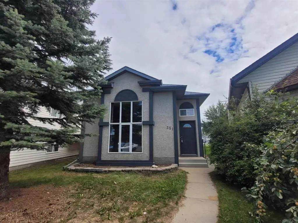 Calgary, AB T3K 4J8,351 Coverdale CT NE