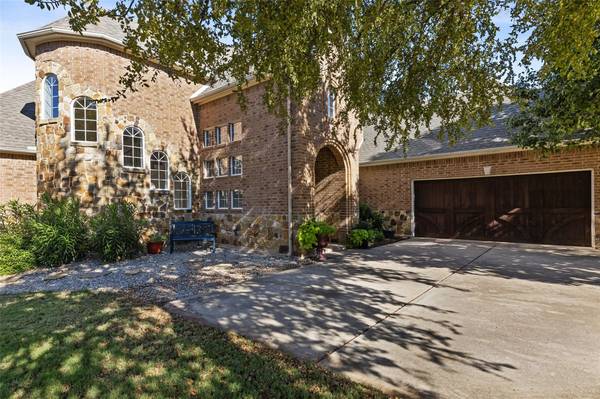 404 Valley View Court, Aledo, TX 76008