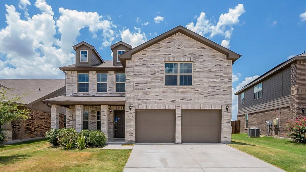 3132 Antler Point Drive, Fort Worth, TX 76108