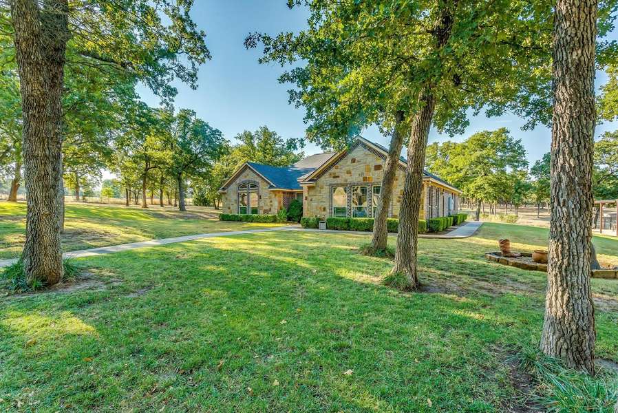 1201 Lone Tower Lane, Poolville, TX 76487