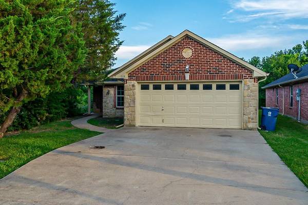 755 Lakeside Drive, Rockwall, TX 75032