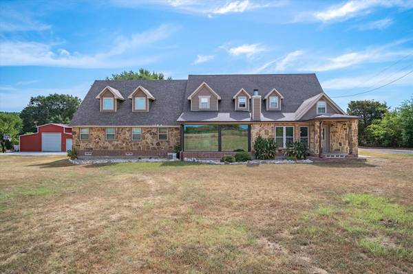 8837 Private Road 2402, Quinlan, TX 75474