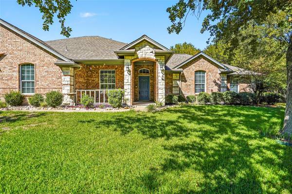 4034 Tortoise Lane, Fort Worth, TX 76135