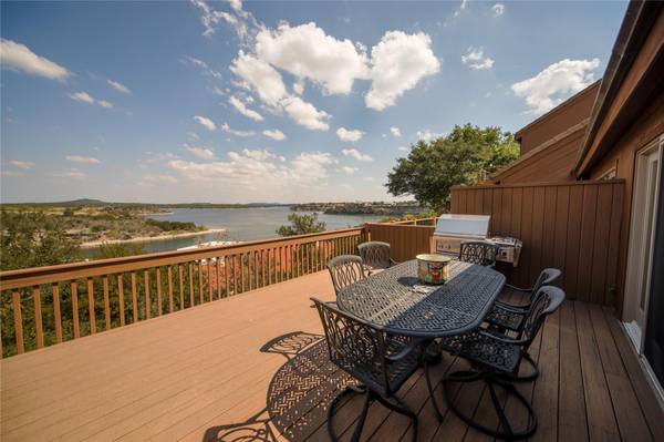 1122 Marina Point Drive, Strawn, TX 76475