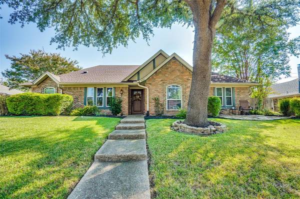 5000 Hatherly Drive, Plano, TX 75023