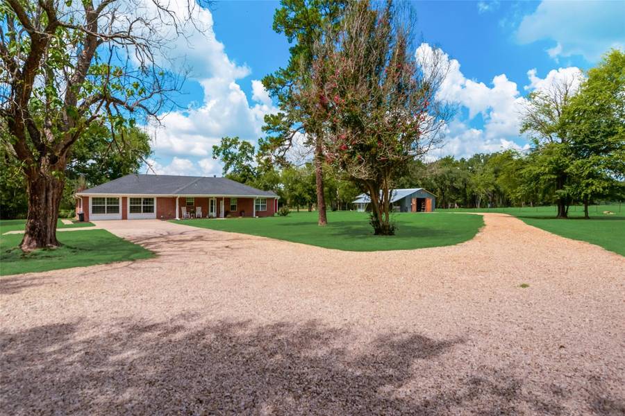 290 Vz County Road 2424, Canton, TX 75103