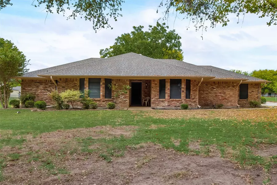 1061 Pheasant Walk, Kaufman, TX 75142