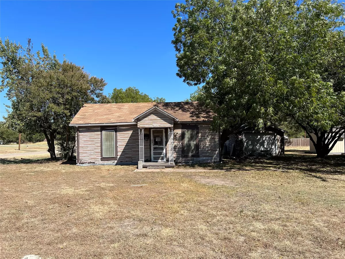 Hubbard, TX 76648,606 N Pecan Avenue