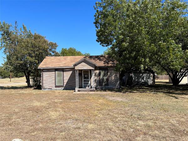 606 N Pecan Avenue, Hubbard, TX 76648