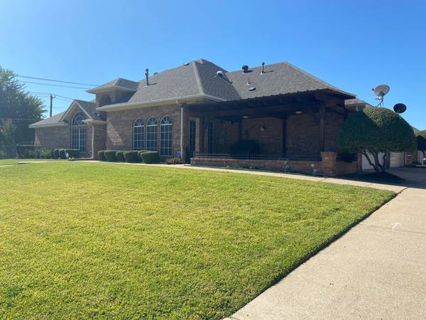 2327 Ragland Road, Mansfield, TX 76063