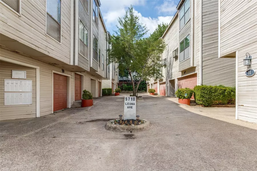 5710 Leona Avenue #10, Dallas, TX 75231