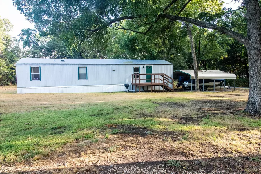 96 Choctaw Drive, Gordonville, TX 76245