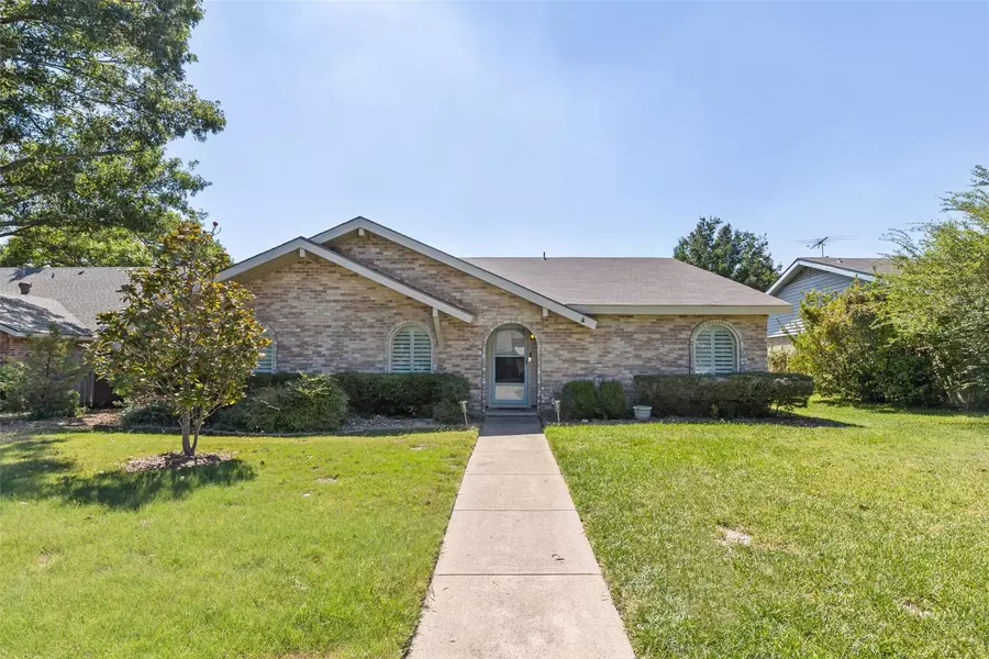 2700 Lemmontree Lane, Plano, TX 75074