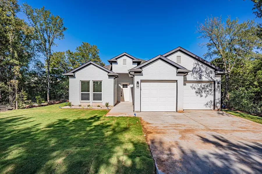 4707 Llano Street, Granbury, TX 76048